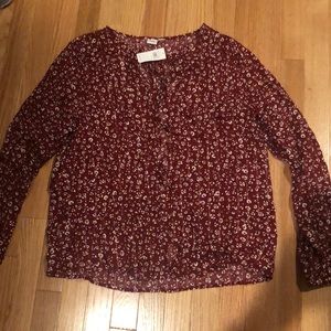 NWT Gap flowy shirt. Size large
